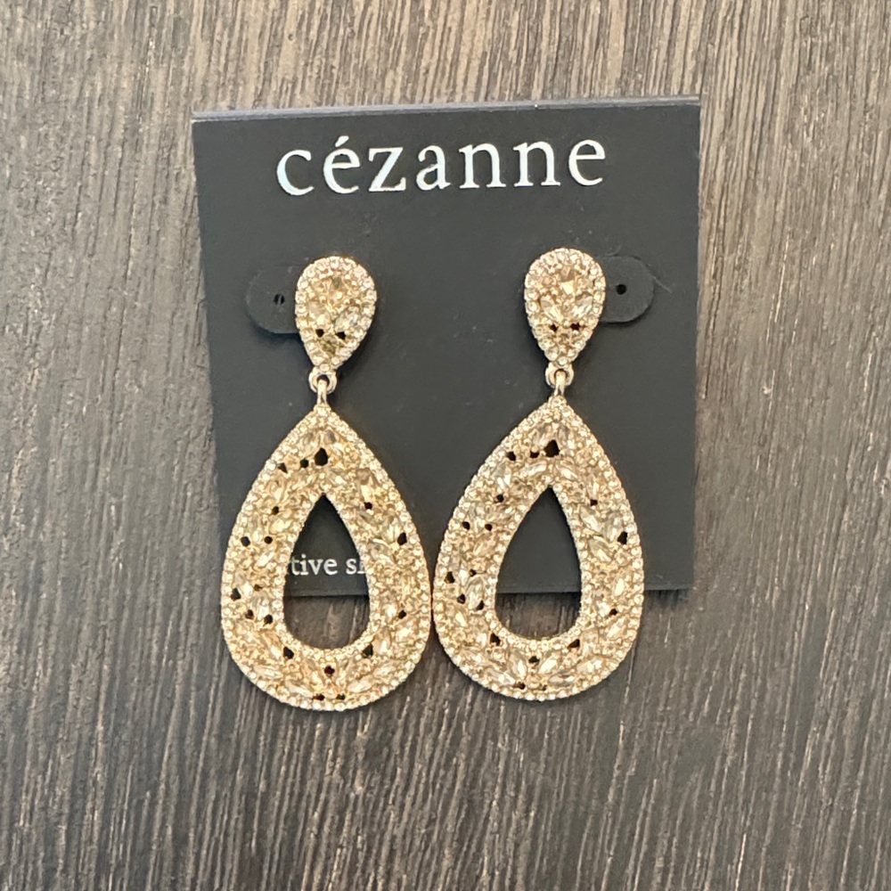 Mi Gold Teardrop Earrings